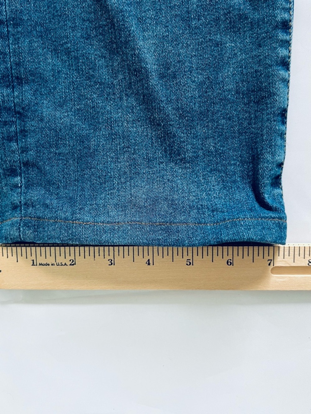Good American Jeans Women’s 28 X 26 Blue Straight Leg High Rise Stretch Denim - Picture 9 of 10